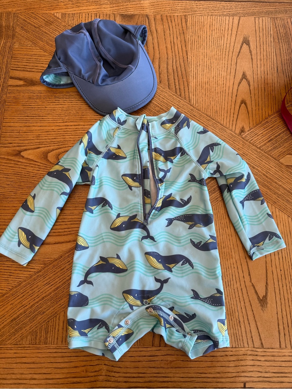 Kids Whale Print Long-Sleeve Swim Sunsuit with Navy Swim Cap